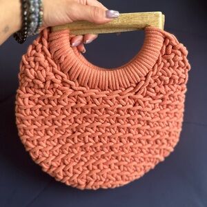 Pink knitted bag
